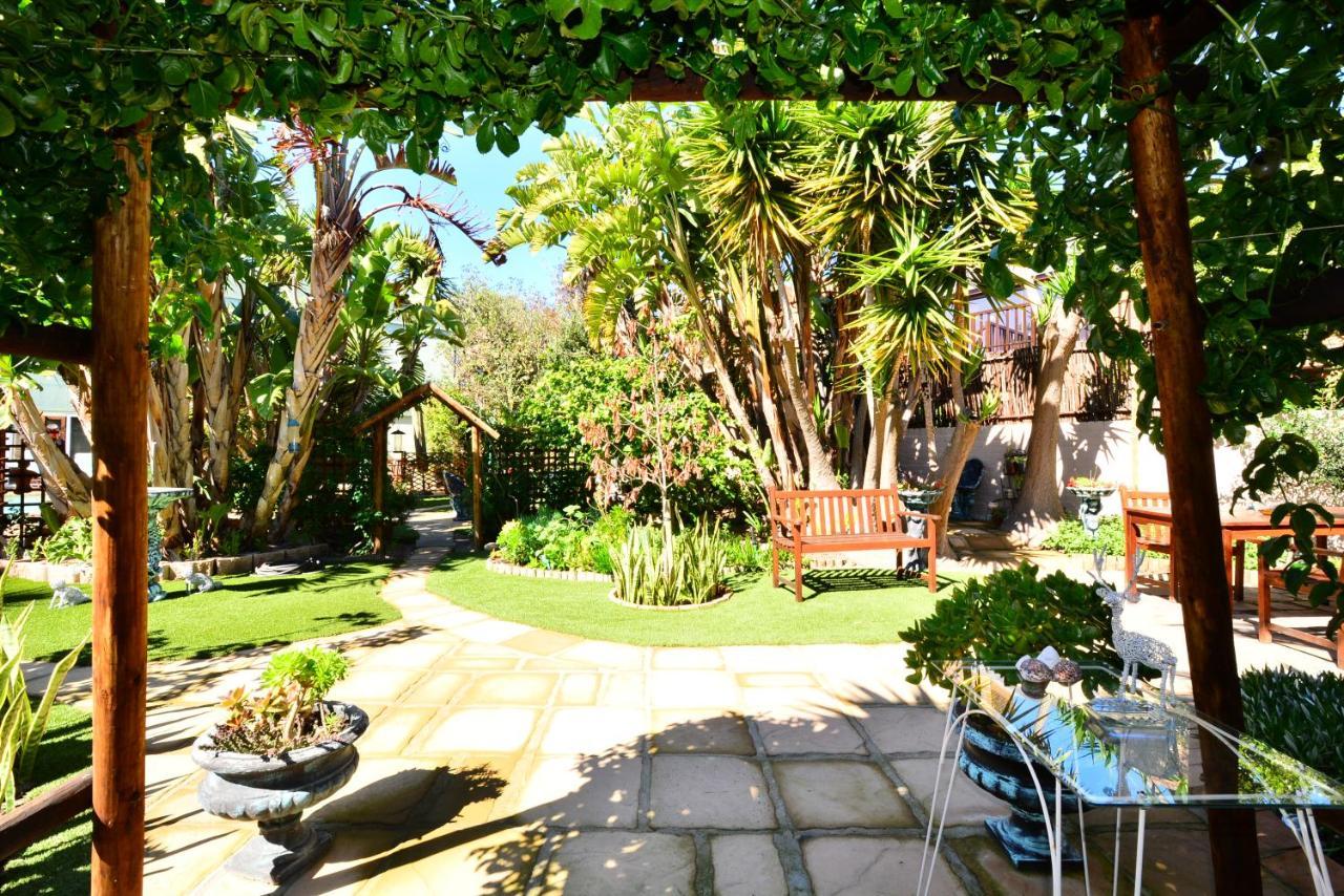 Secret Garden Pensión Bloubergstrand Exterior foto